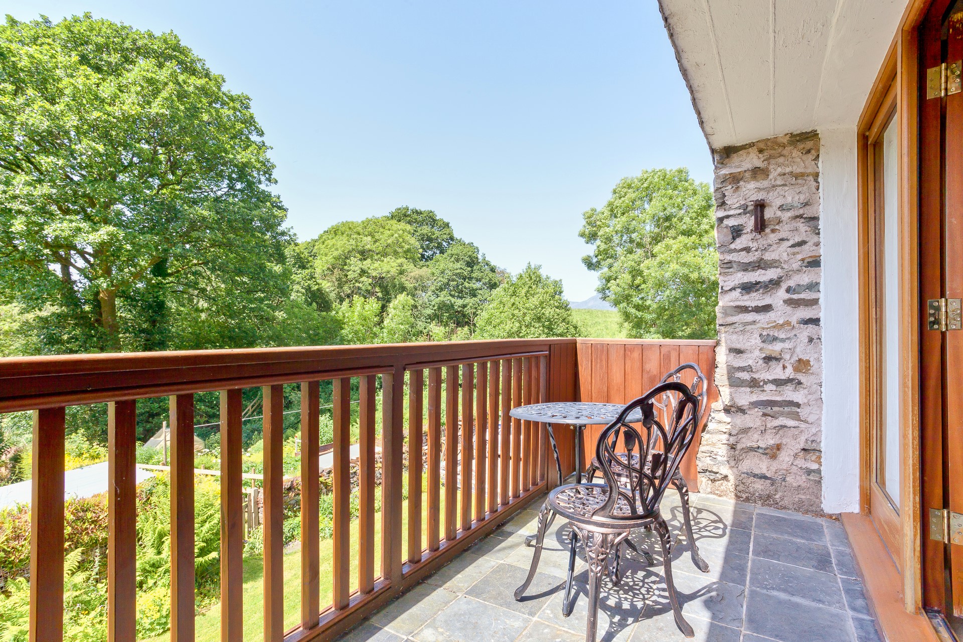 Image of the balcony at Charcoal House